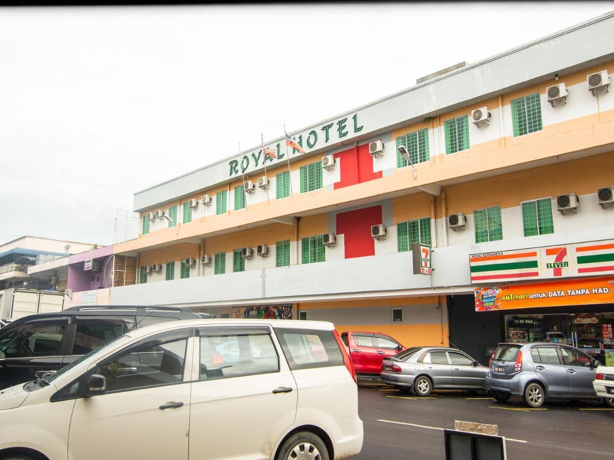 Oyo 89408 Royal Hotel Keningau Exterior photo